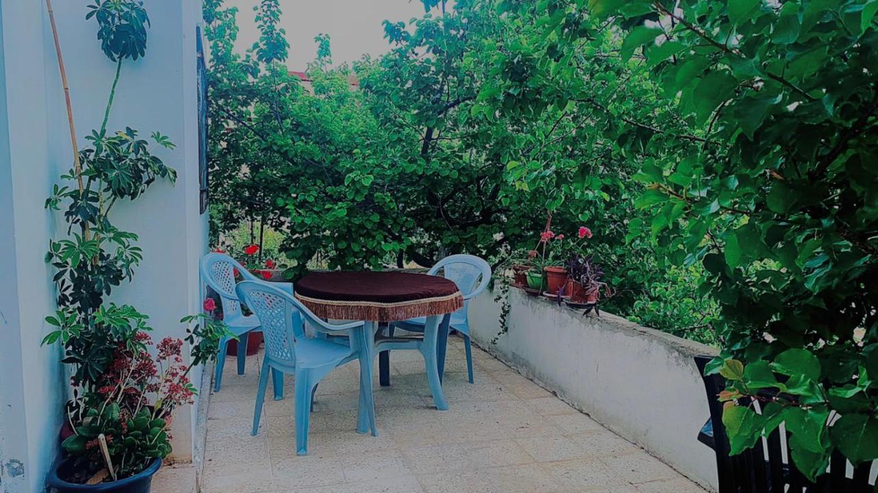 Jerash Canopy Apartment Джераш Екстериор снимка